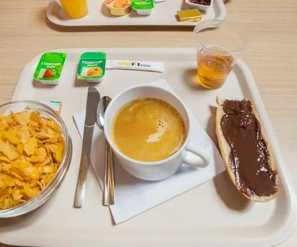 Unisotel Parc Des Exposition Ex F1 Готель Кольмар