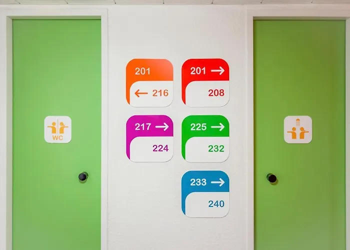 Unisotel Parc Des Exposition Ex F1 Кольмар